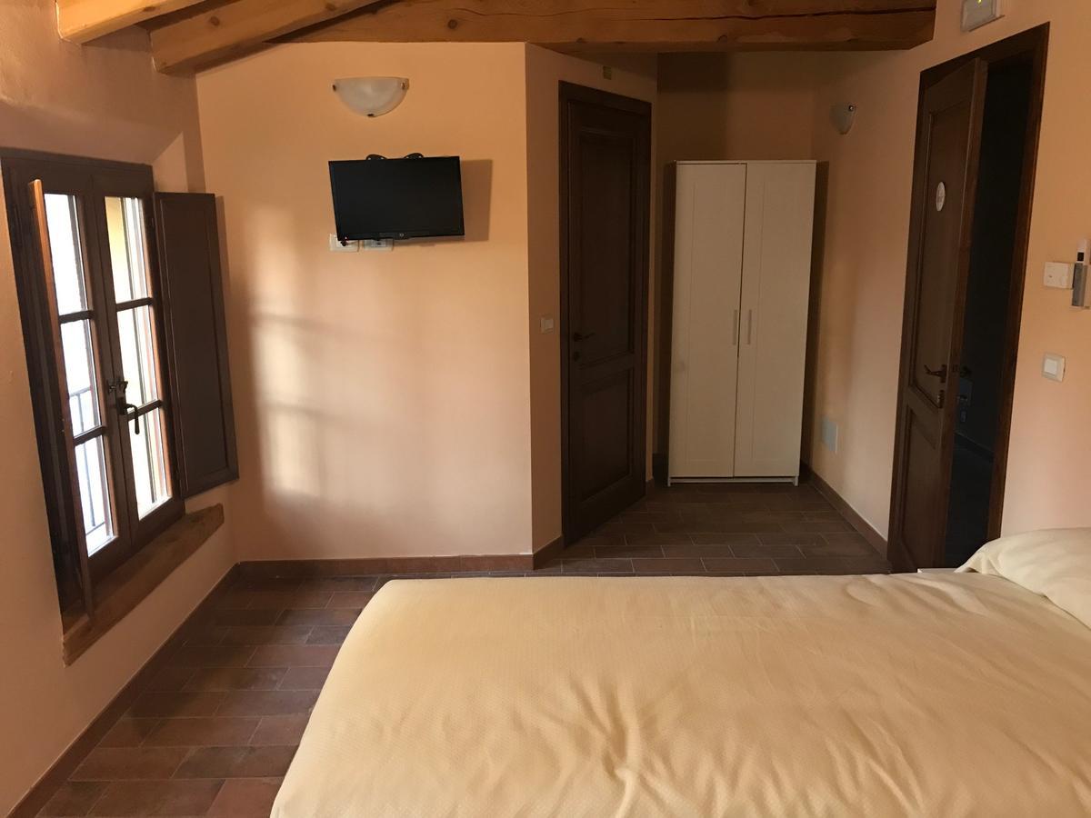 Mezzolara Agriturismo Podere Casino מראה חיצוני תמונה